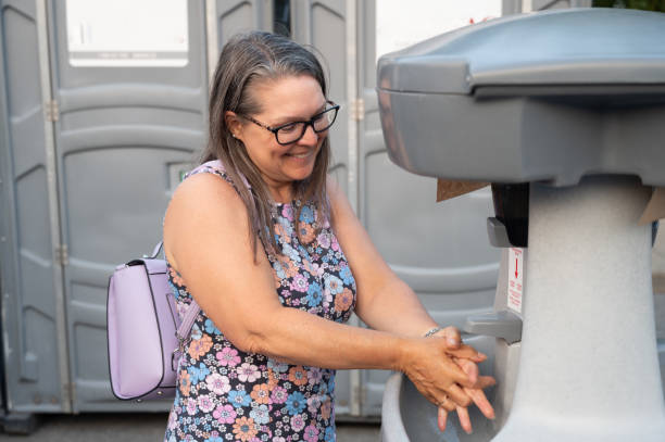 Best Portable restroom trailer rental  in Holdrege, NE